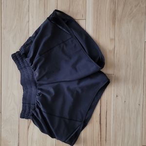 Lululemon Hotty Hot 4" Women's 2 tall running short black
